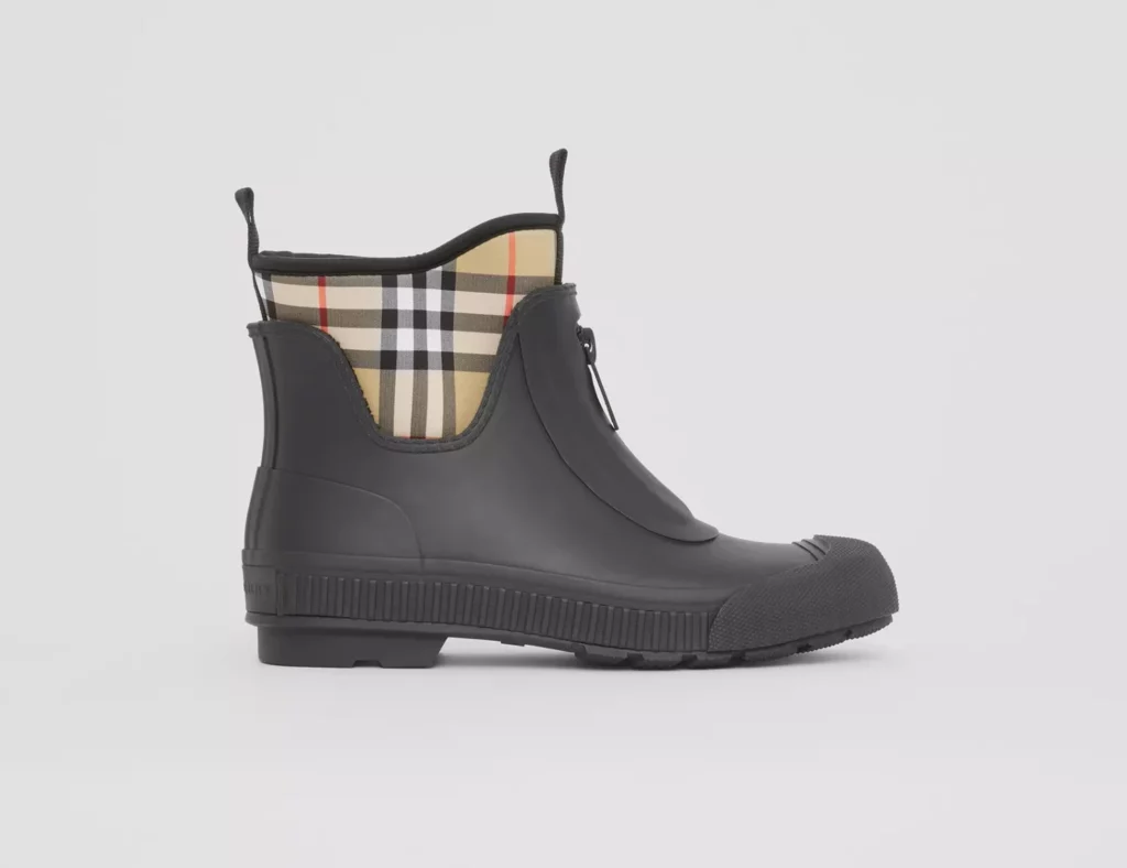 Burberry rubber boots