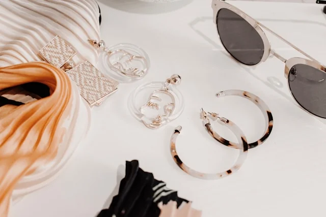 fashion accessories2
