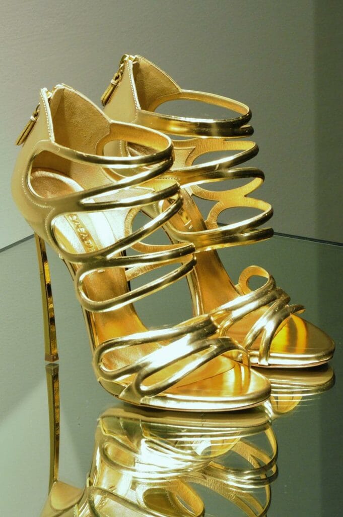 stiletto shoes